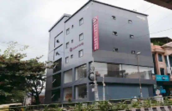 Saavees Residency โรงแรมใกล้Malleswaram