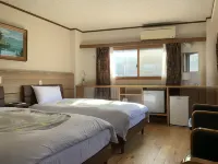 Izu-No-Umi　Hostel