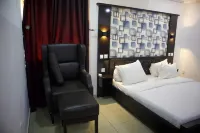 Events & Suites Hotels near Mudatex Mudassir & Brothers Limited Wuse 2, Abuja.