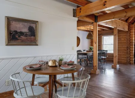 The Blackburn Grand Cabin