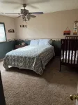 House near SUU and  Shakespeare festival, Bryce Canyon & Zions National Parks - Hot Tub