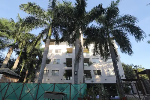 Hotel Vatika Palace Các khách sạn ở Itarsi