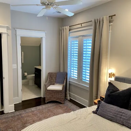 Old Village Retreat-Shem Creek-Downtown CHS-Beach