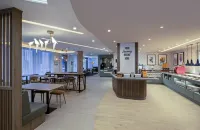 Hampton by Hilton Bath City - breakfast