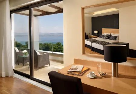 Wyndham Loutraki Poseidon Resort