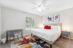 Central Chic 2BR Close to UT Moody Center DT
