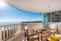 Luxurious 1st Line Top-Floor Apartment with Direct Sea Access