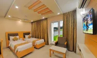 Kuber Inn Elite Hotels near Shivan Kovil & சிவன் கோவில்