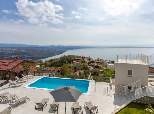 Apartments Bregha - 4-Star