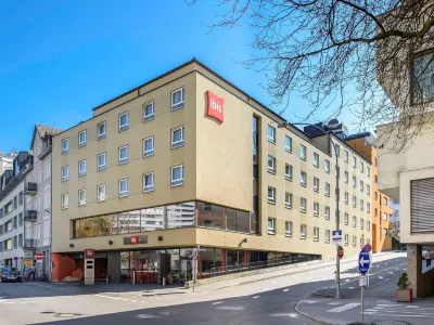 ไอบิส เบรเกนซ์ โรงแรมใน