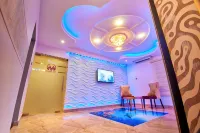 Double M Exquisite Suites and Lounge