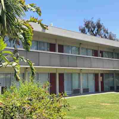 森尼維耳硅谷温德姆華美達酒店 Hotel Exterior