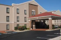 Quality Suites Hotels in Morristown