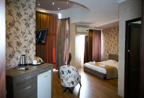 호텔 모노폴리 쿠타이시