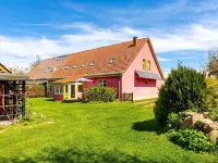 Apartment in Altentreptow with Garden Hotels near Windmühle Woldegk
