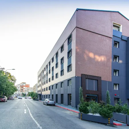 Campeador Inn Отели рядом с достопримечательностью «Торговый центр Cluj Iulius Mall»