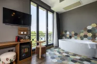 Istanbul Old City Colorful Houses Balat PETRION Hotel - Homestays