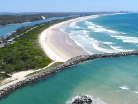Blue River Apartments - Wooli Ocean - Waterfront Hotels in Wooli