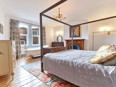 Host & Stay - Peacock House