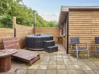 Luxury Retreat with Spa - by Traum Ferienwohnungen Hotels in Hemmet