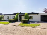Lakeside Stay in Kamperland