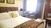 African Sky Bed and Breakfast Hôtels à : Krugersdorp