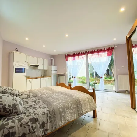 Reims Sherpa Guest House