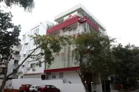 Hotel Crimson Lotus Các khách sạn gần Pro Innovative Technologies