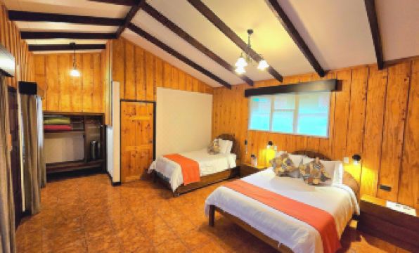 Hotel de Montaña Suria