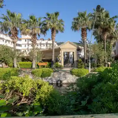 Mitos Apartments Hotel Exterior