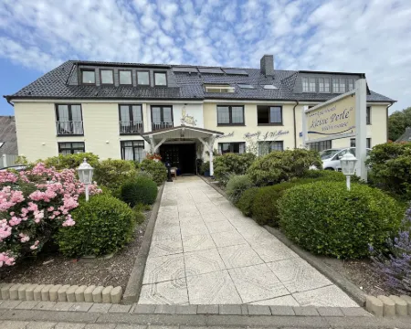 อพาร์ทโฮเทล ไคลเนอ แปร์เลอ โรงแรมในคุกซ์ฮาเฟน