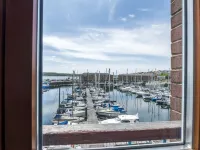 Marina View - 3 Bedroom - Milford Haven Hotels in Milford Haven