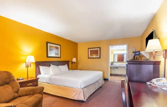 埃爾克城美洲佳價旅館