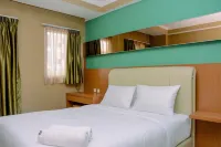 Cozy and Modern Signature Park Grande Studio Apartment - Kitchenette