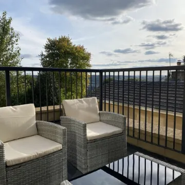 CH Apt 7 2Bed in Bath