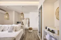 Kythnos Bay Hotel