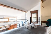 La Maison des Seigneurs Hotels near Parc de la Ferrage