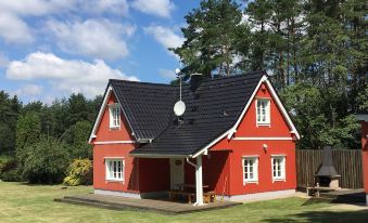 Cottage Faflik - Air Con and Own Sauna, Swedish House No 001