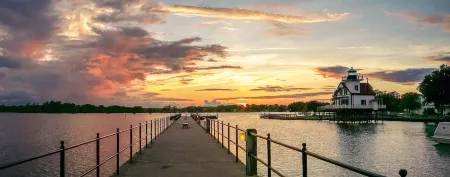 The Edenton Collection-Captain's Quarters Inn
