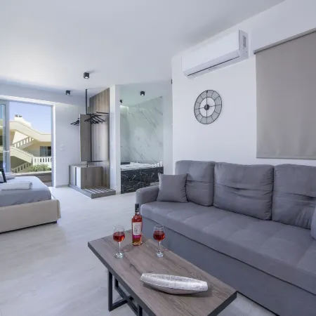 XSuites Hotel