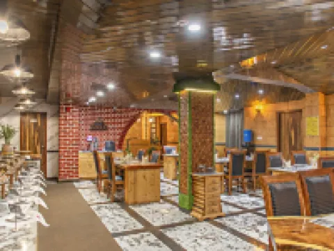 Kanishka Retreat Hotels in Chail