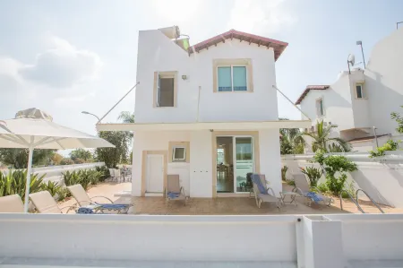 Protaras Holiday Villa Kv60
