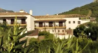 Hotel Tugasa Las Truchas