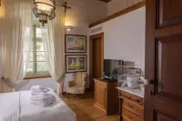 Cotommatae Hydra 1810 Hotels in Neapolis