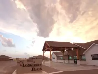 Longhorn Flats Hotels in Eddy County