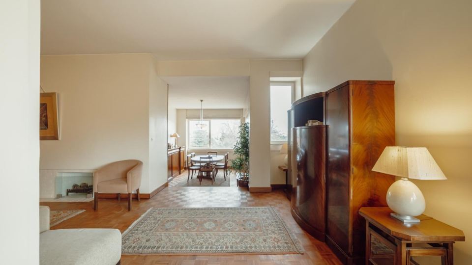 Grand Botanic Garden Apartment by Vacationy