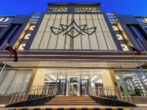 Ross Hotel Hotels near Tahlia Street