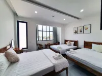 Hero Hostel & Billiards