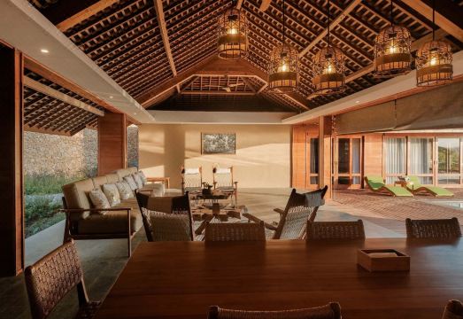 투낙 리조트 롬복