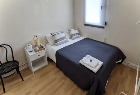 Barcelona PR Guesthouse